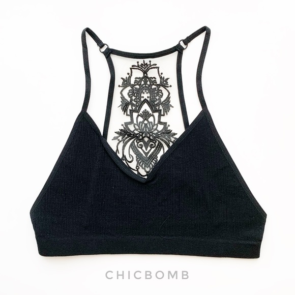 CHICBOMB - Picture 6 of 7